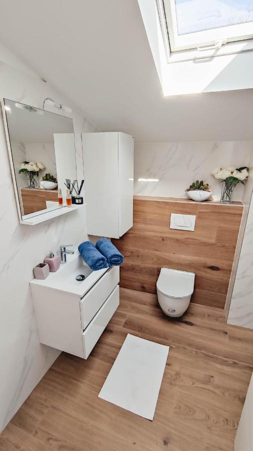 House Vertel ماتولي المظهر الخارجي الصورة