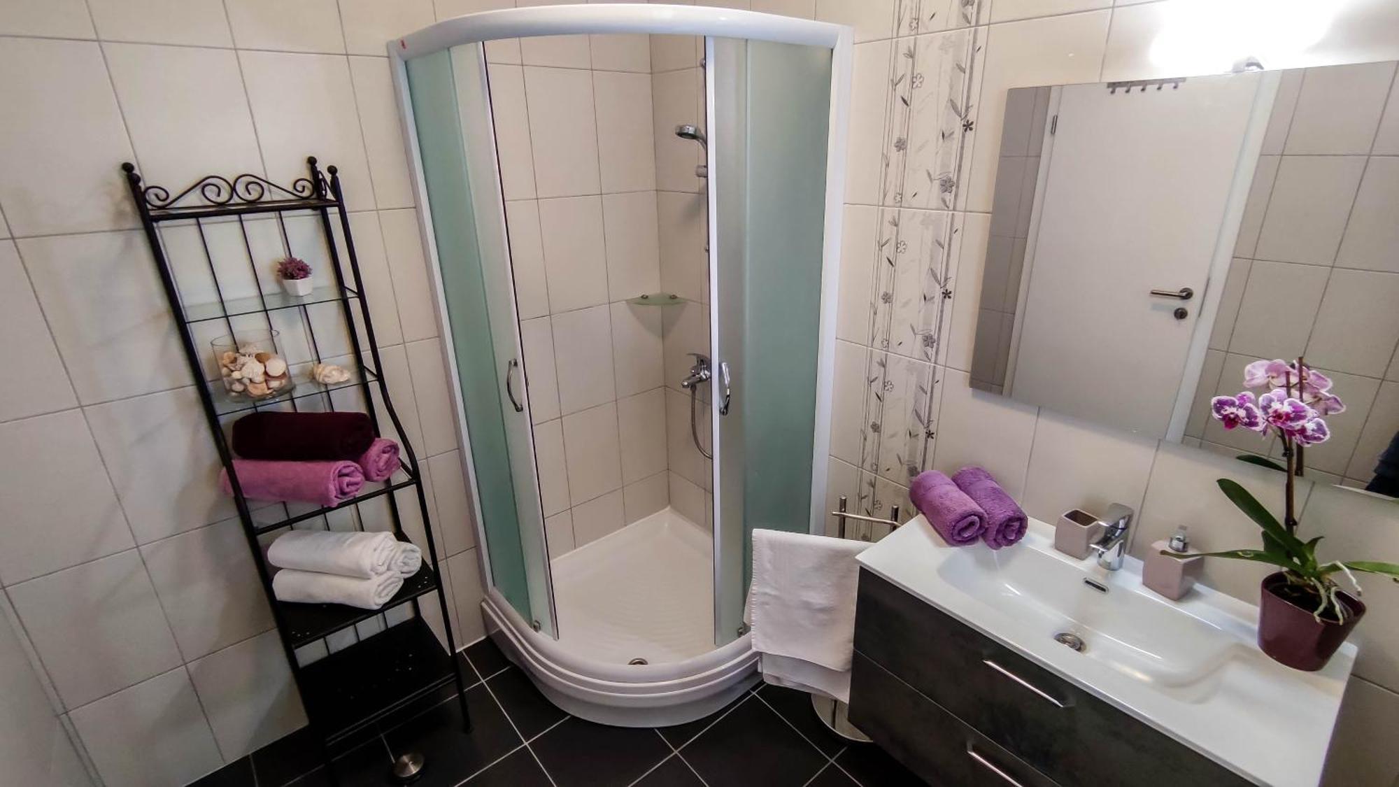 House Vertel ماتولي المظهر الخارجي الصورة